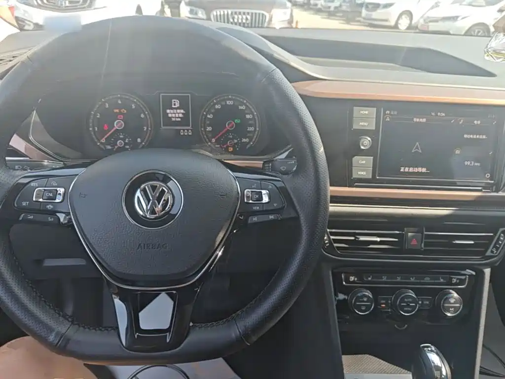 Volkswagen Tharu 2019 — фото 10