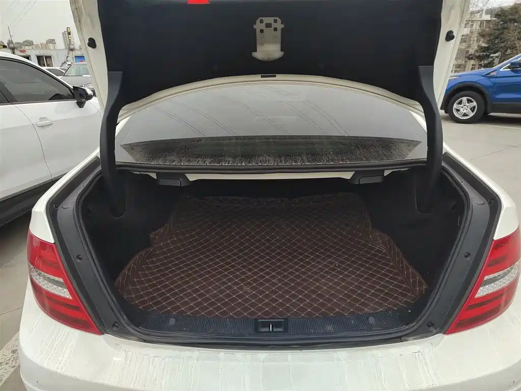 Mercedes-Benz C-Class 2014 — фото 15