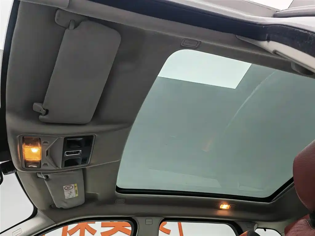 Land Rover Evoque 2014 — фото 14