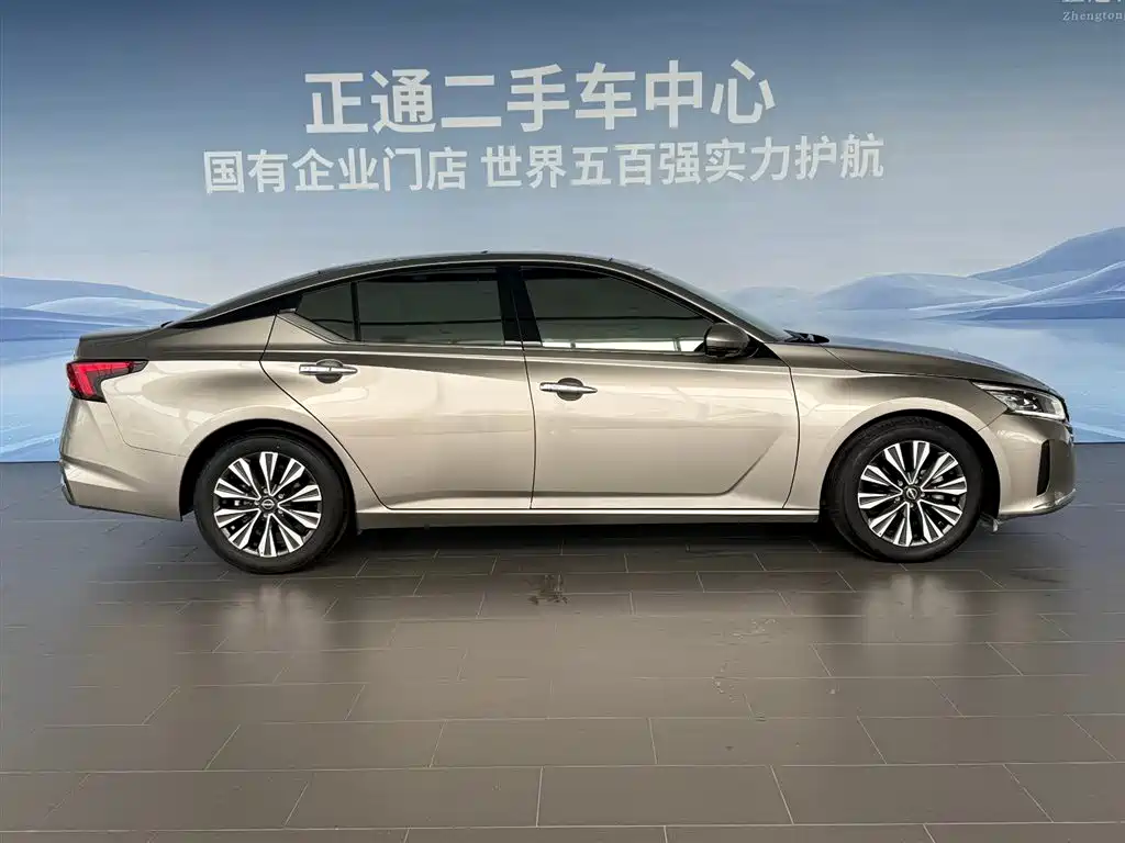 Nissan Teana 2025