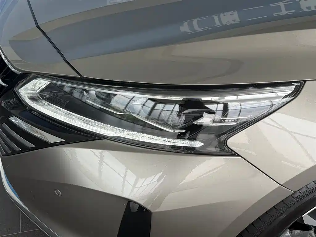 Nissan Teana 2025