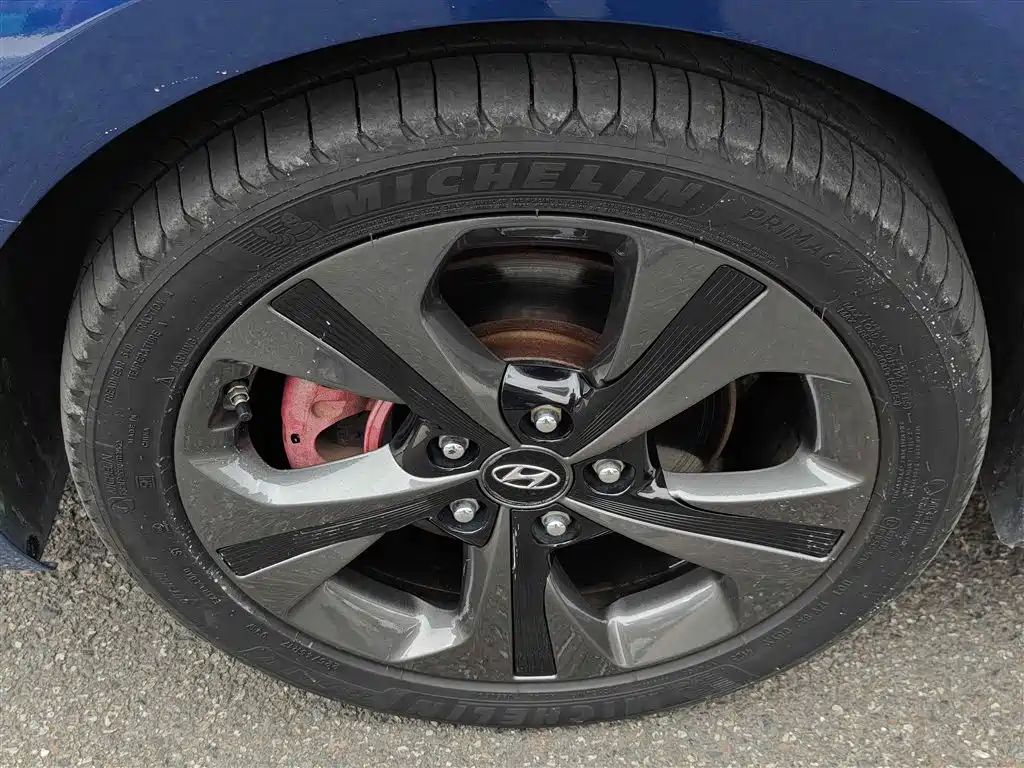 Hyundai Festa 2019 — фото 14