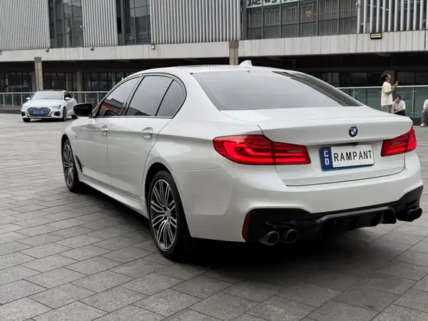 BMW 5 Series 2019