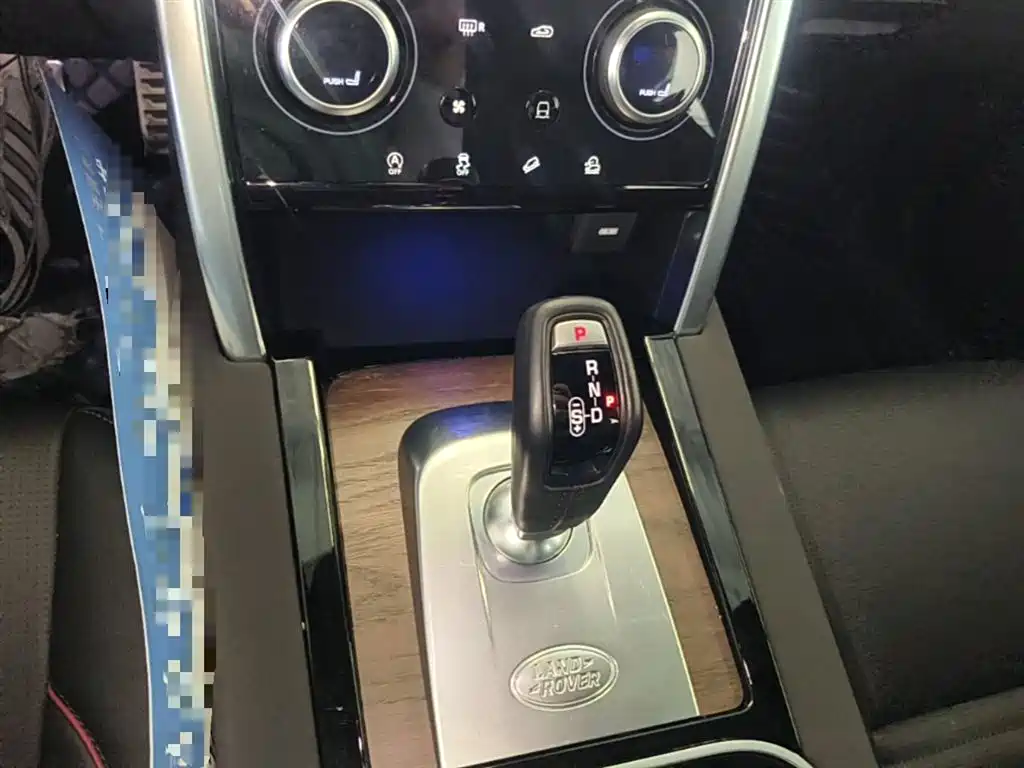 Land Rover Discovery Sport 2021 — фото 14