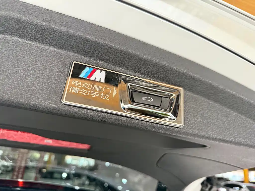 BMW X2 2023 — фото 9