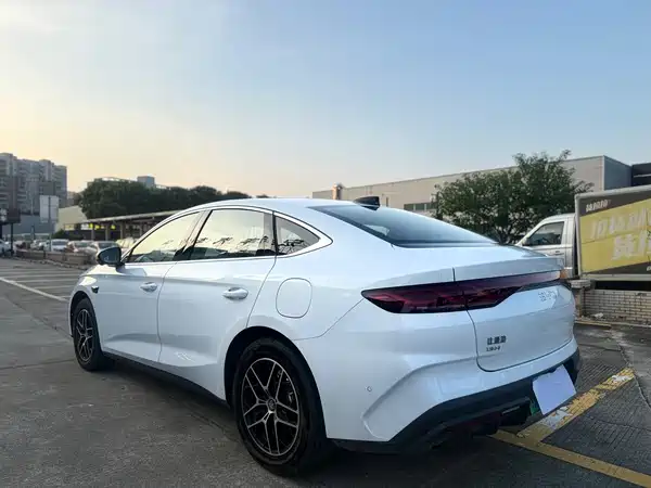 BYD Qin L 2026