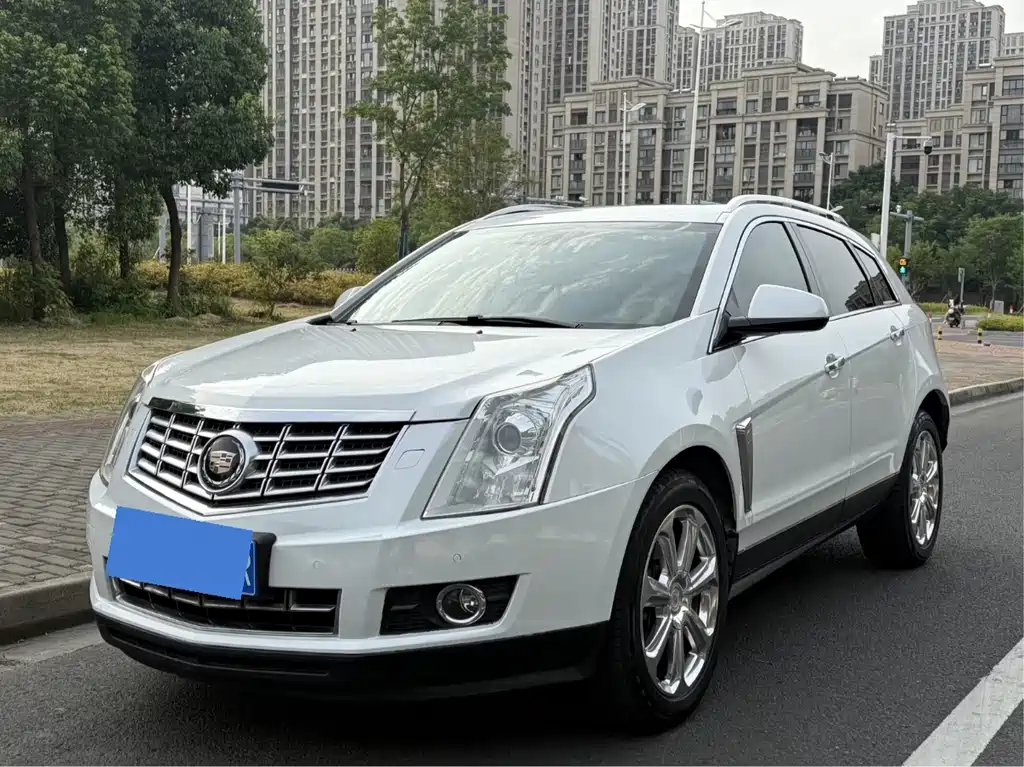 Cadillac SRX 2015 — фото 1