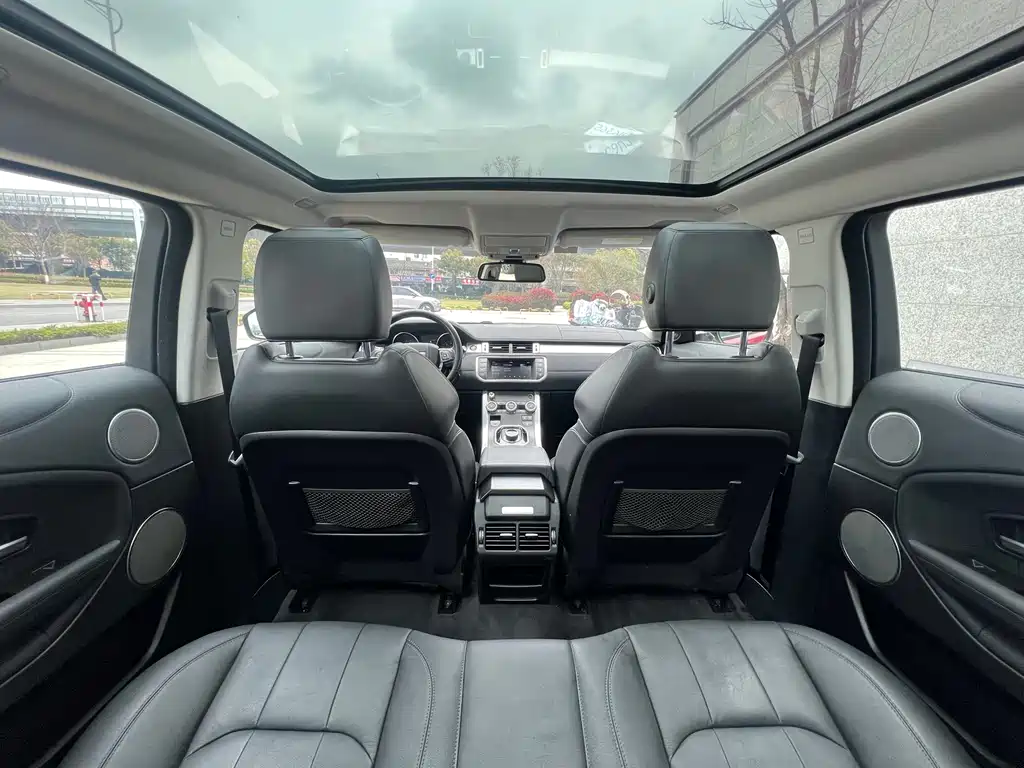 Land Rover Evoque 2017 — фото 7