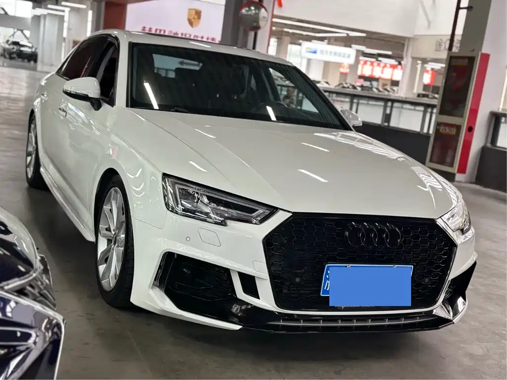 Audi A4L 2018 — фото 3