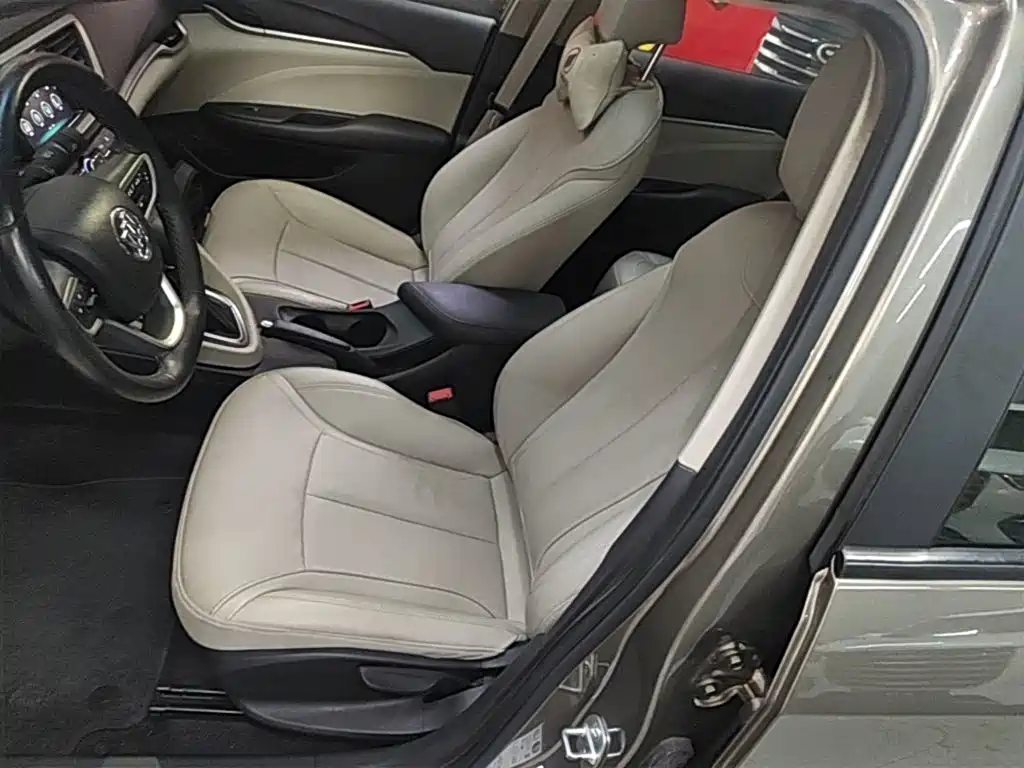 Buick Excelle 2020 — фото 15
