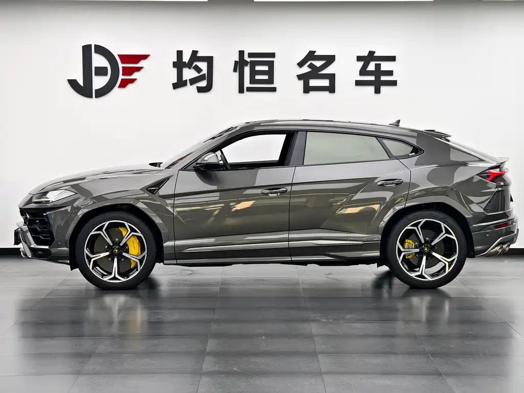 Lamborghini Urus 2021 — фото 4