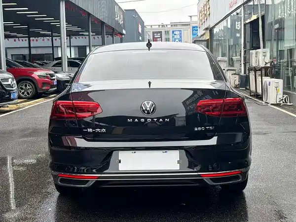 Volkswagen Magotan 2022