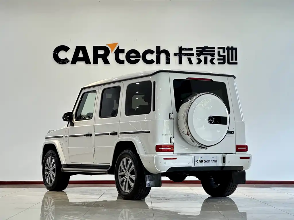 Mercedes-Benz G-Class 2023 — фото 18