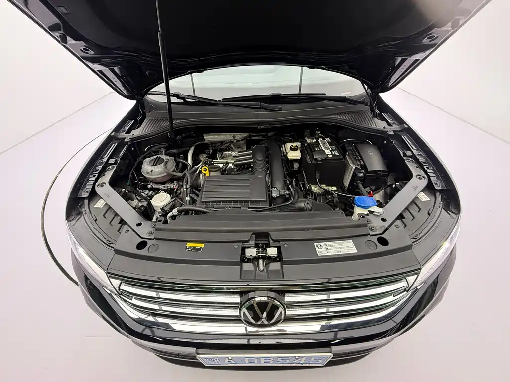 Volkswagen Tiguan L 2022 — фото 23