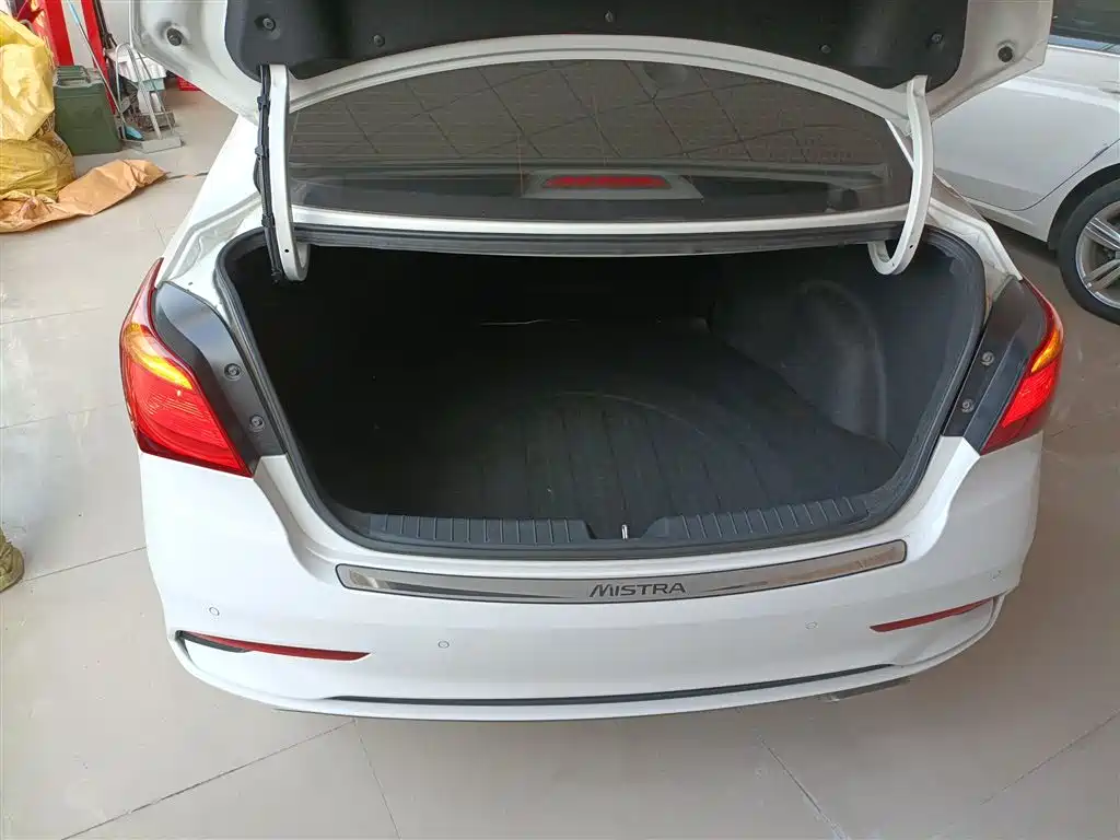 Hyundai Mistra 2017 — фото 15
