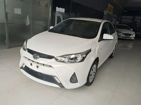 Toyota Yaris L 2019