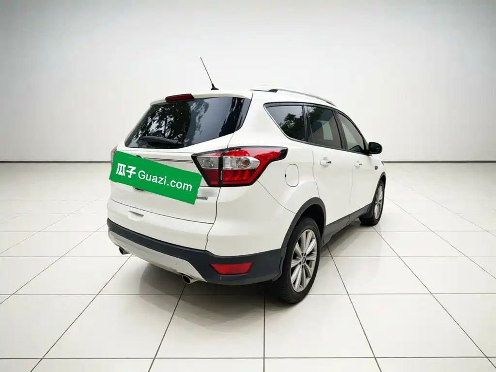 Ford Kuga 2017 — фото 4
