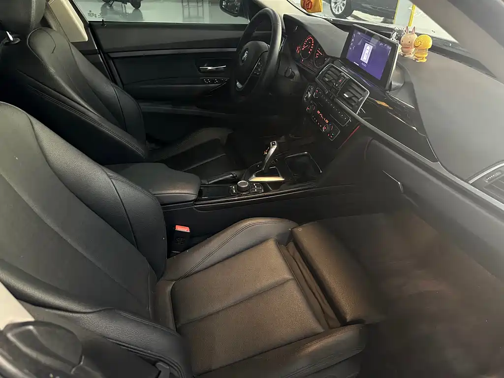BMW 3 Series GT 2018 — фото 19