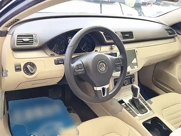 Volkswagen Magotan 2014