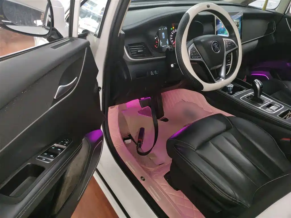 BYD MAX 2020 — фото 12
