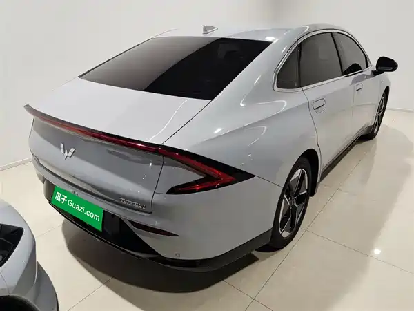 Wuling Starlight 2024