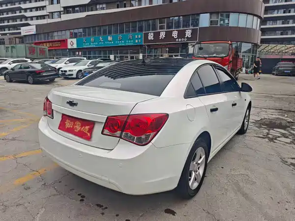 Chevrolet Cruze 2011