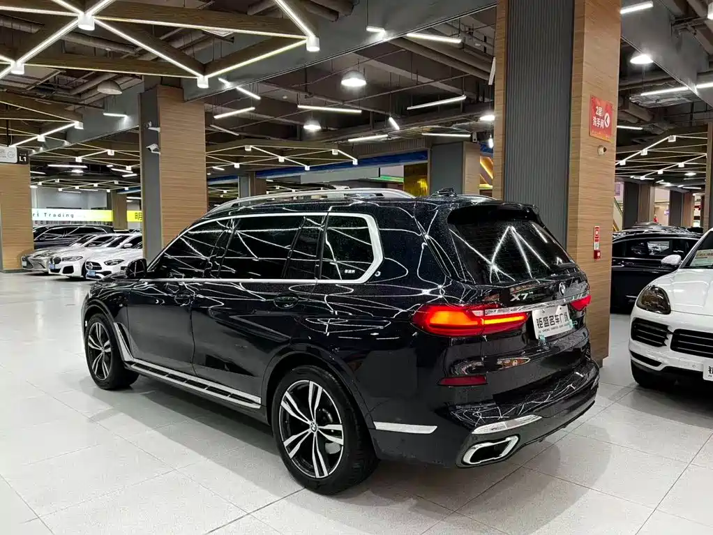 BMW X7 2020 — фото 13