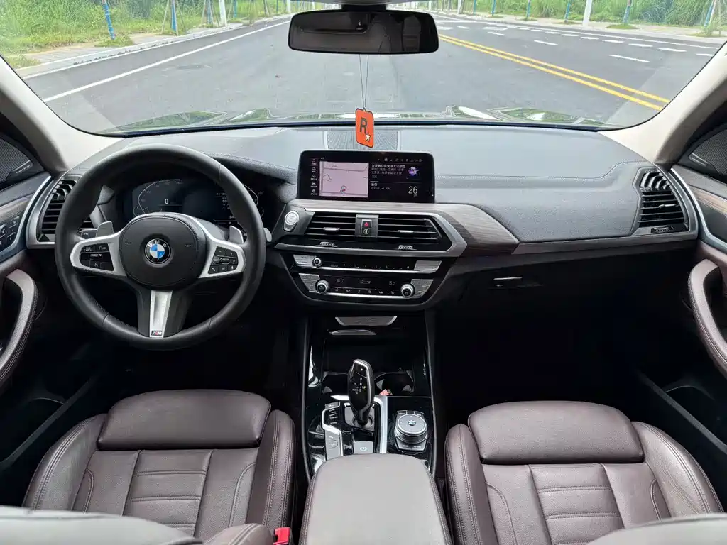 BMW X3 2021 — фото 9