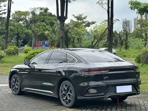 BYD Han 2024