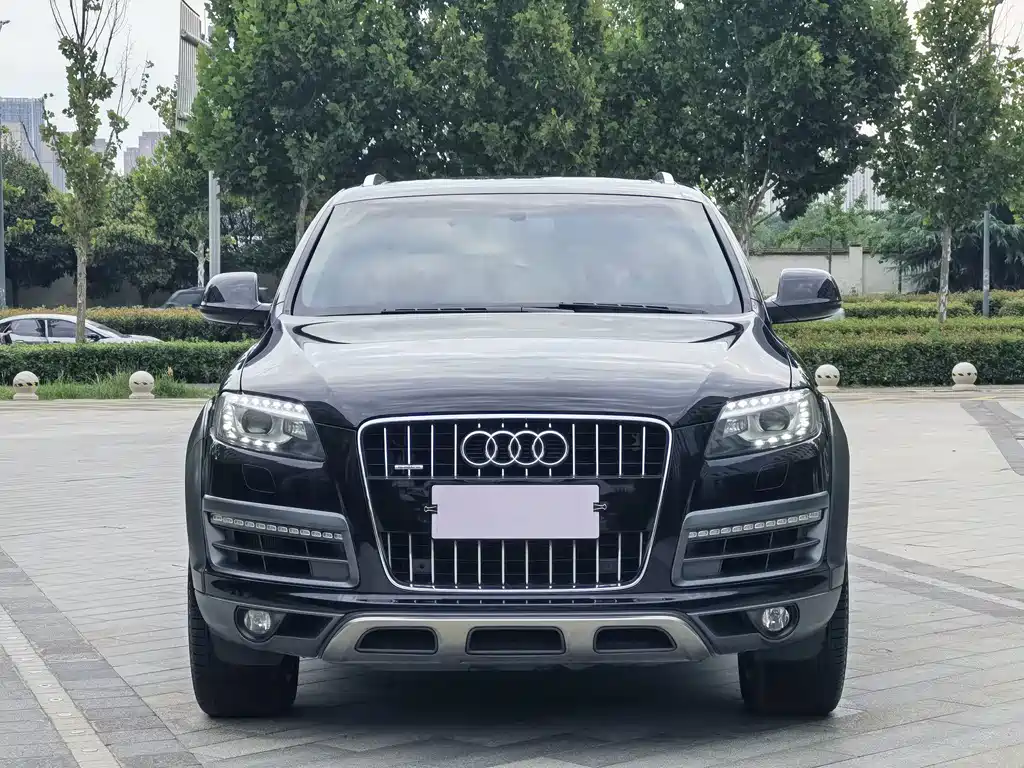 Audi Q7 2015 — фото 2