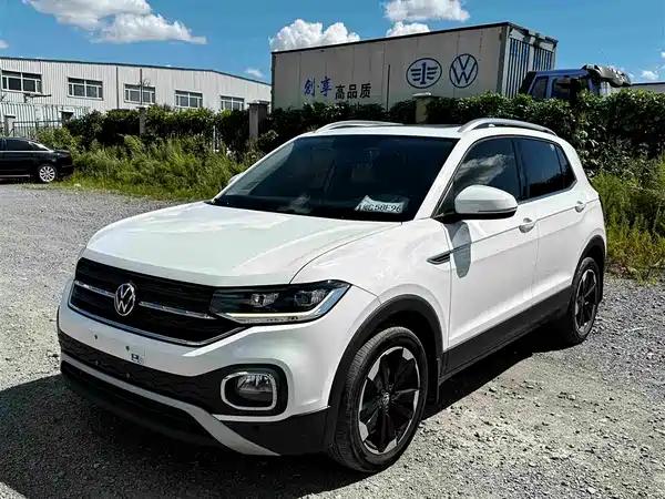 Volkswagen Tacqua 2022