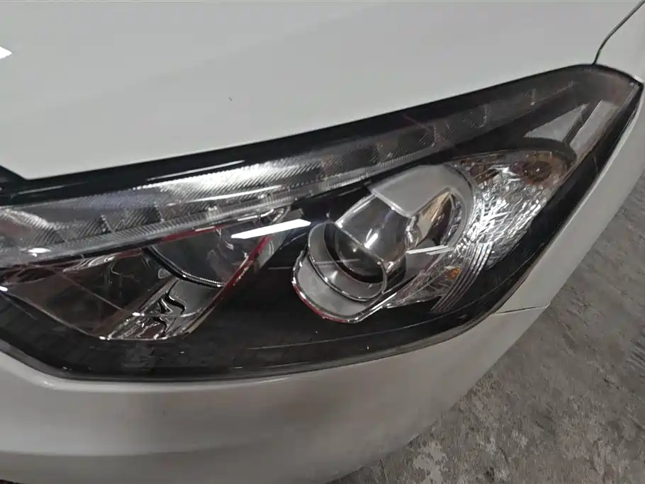 Kia K3 2015