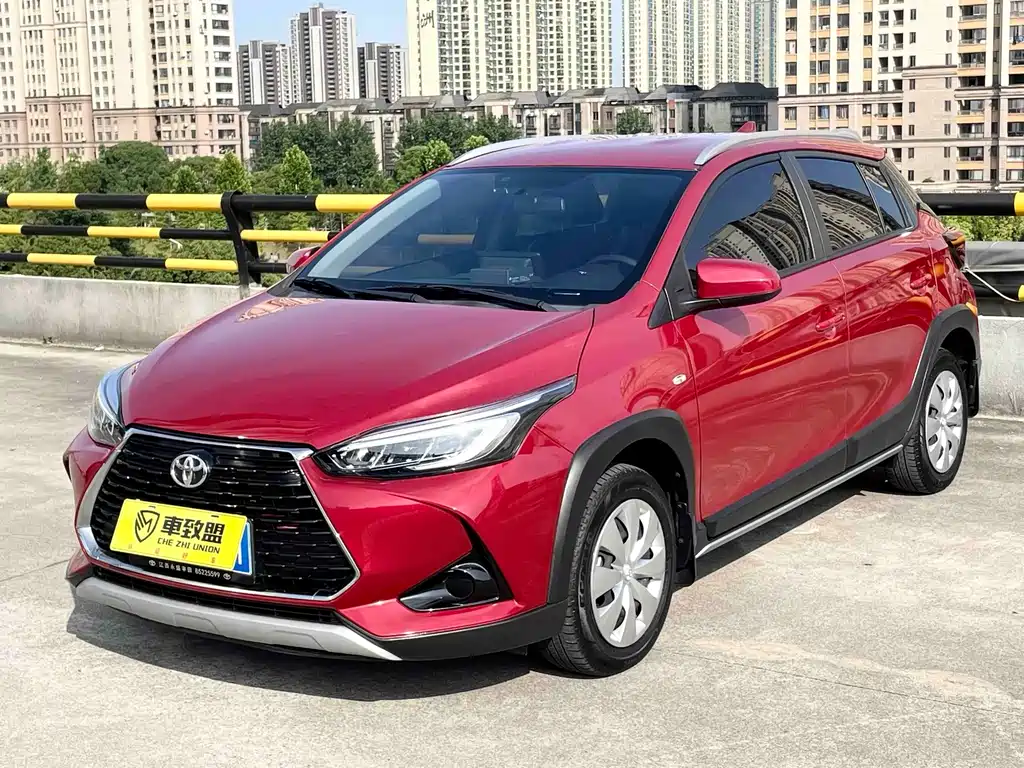 Toyota Yaris L 2022