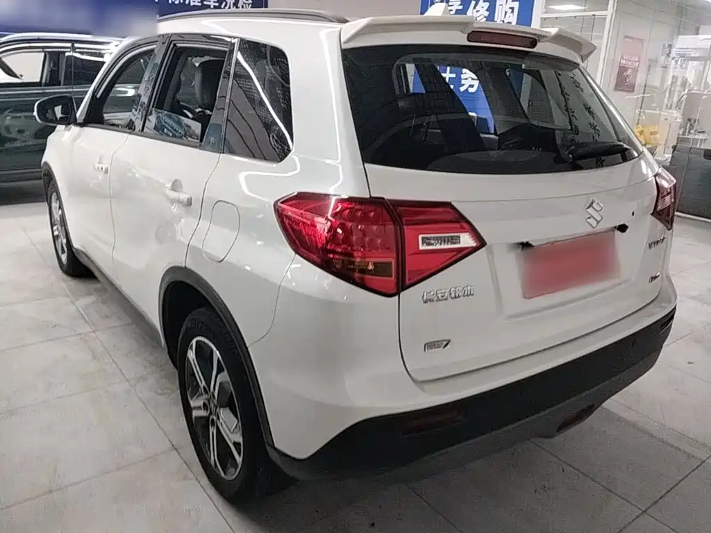 Suzuki Vitara 2018 — фото 5