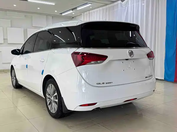 Buick GL6 2021