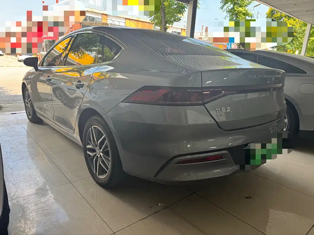 BYD Qin PLUS 2023 — фото 13