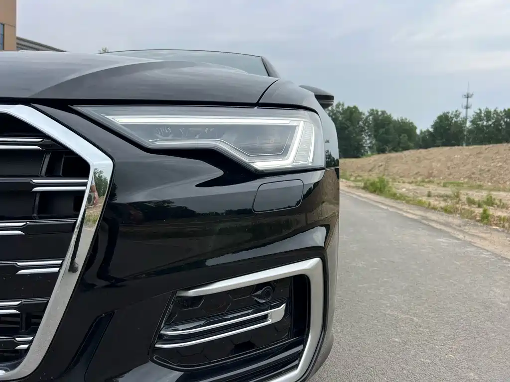 Audi A6L 2023 — фото 23