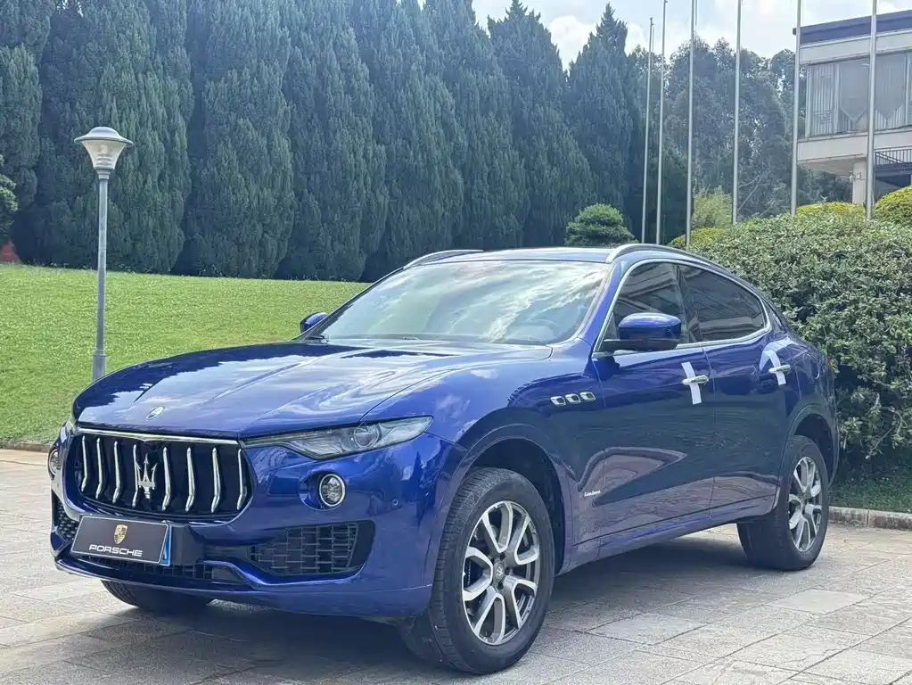 Maserati Levante 2018 — фото 1