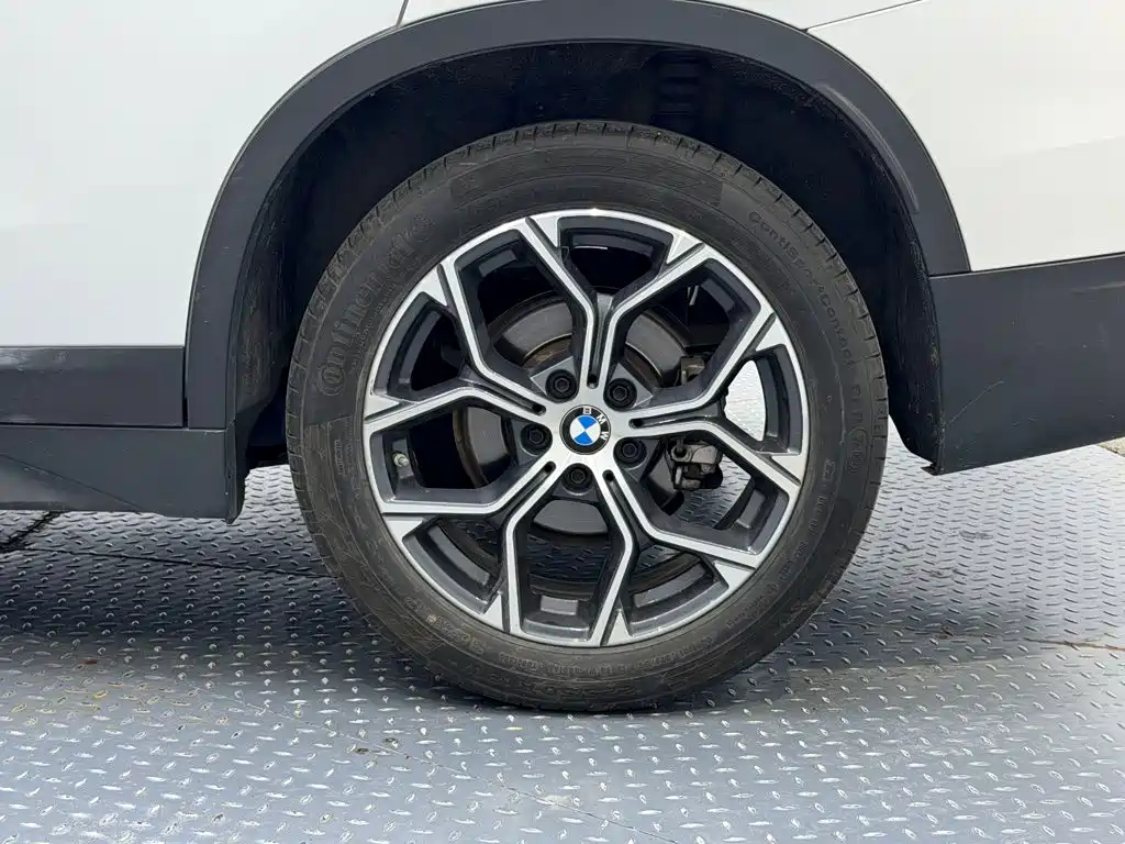BMW X1 2023 — фото 8