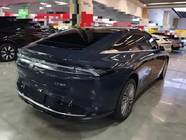 Buick Zhijing L7 2025