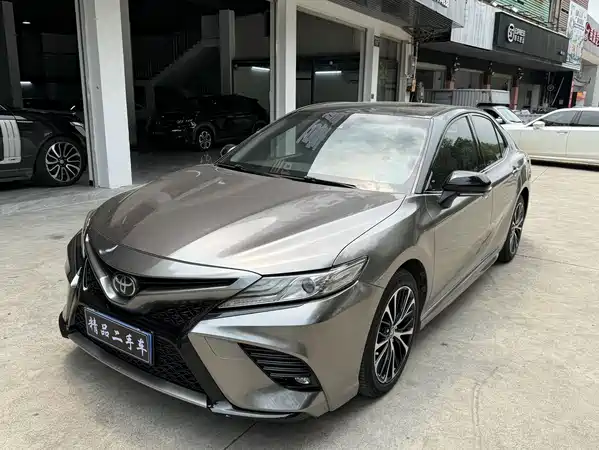 Toyota Camry 2020