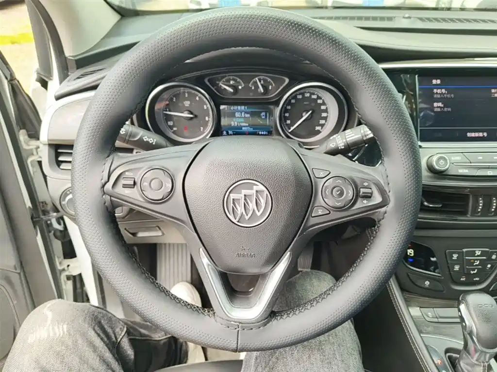 Buick Envision Plus 2020 — фото 11
