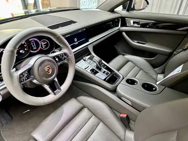 Porsche Panamera 2017