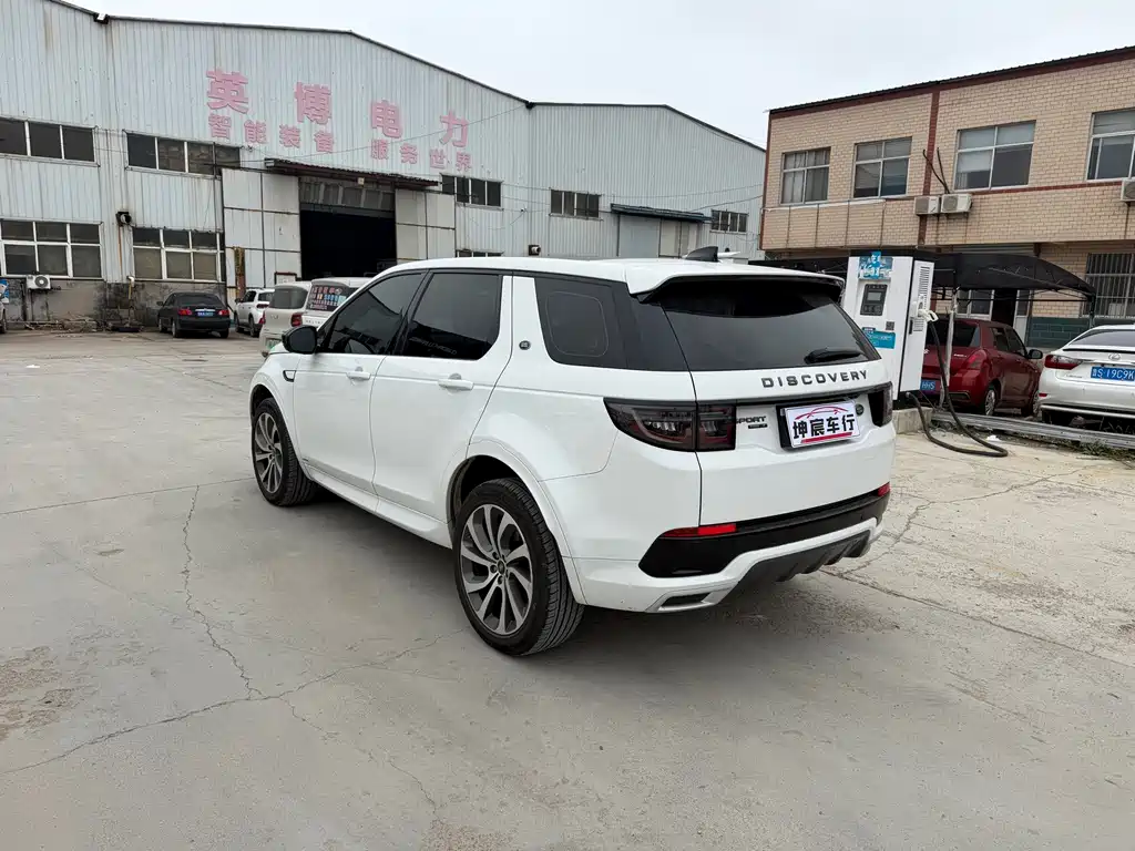Land Rover Discovery Sport 2020 — фото 6