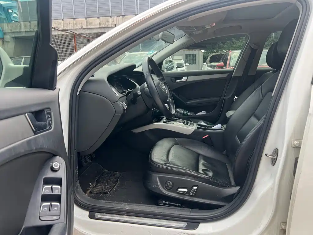 Audi A4L 2014