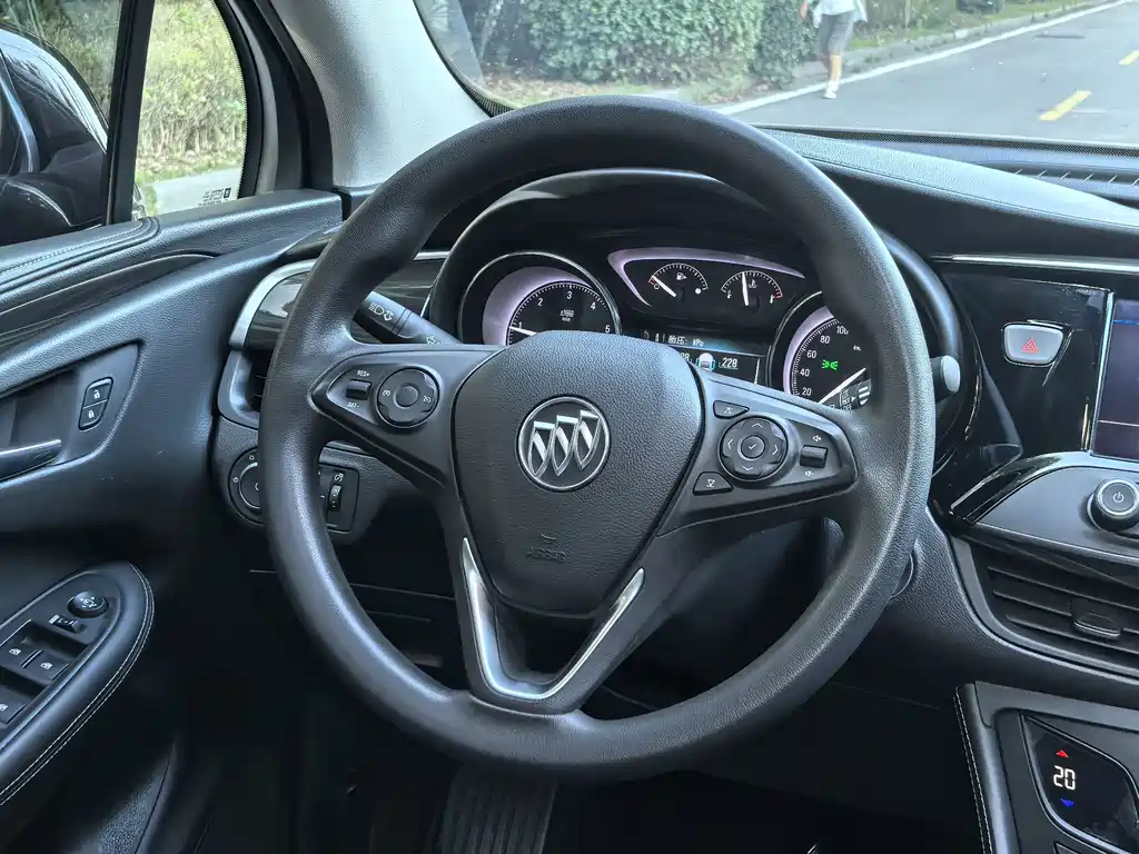 Buick Envision Plus 2021 — фото 13