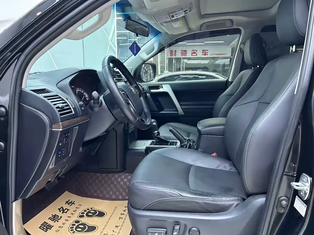 Toyota Prado 2019 — фото 6