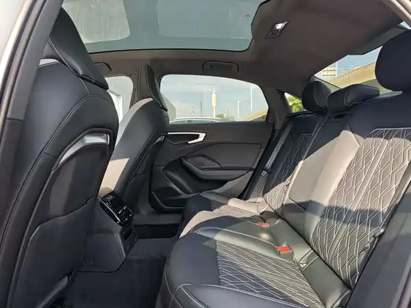Audi A5L 2025