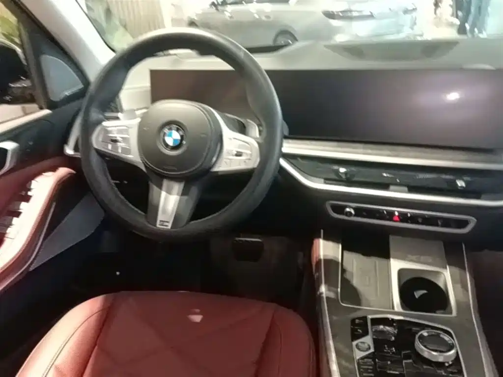 BMW X5 2024 — фото 17