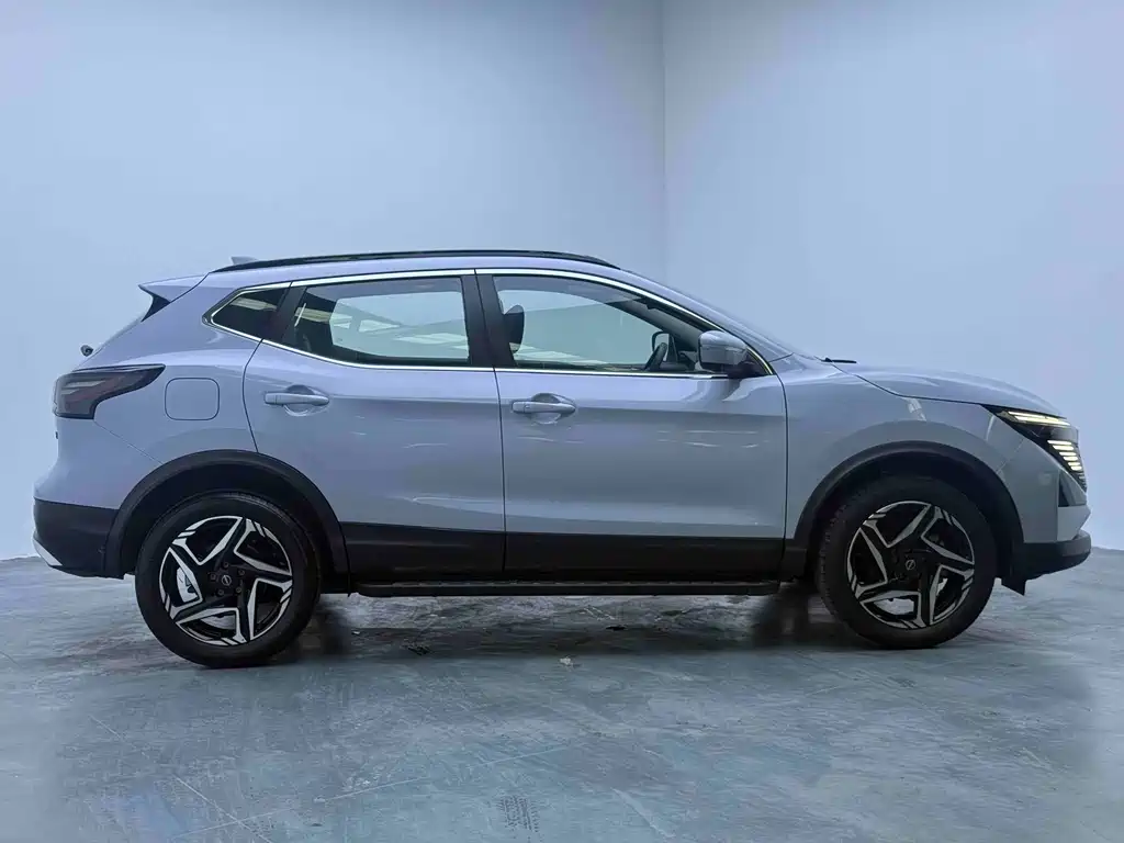 Nissan Qashqai 2024 — фото 8